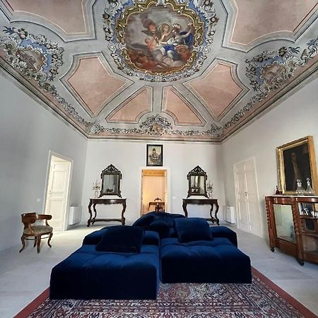 Palazzo Triolo - Dimora Di Charme Bed & Breakfast กอร์เลโอเน ภายนอก รูปภาพ