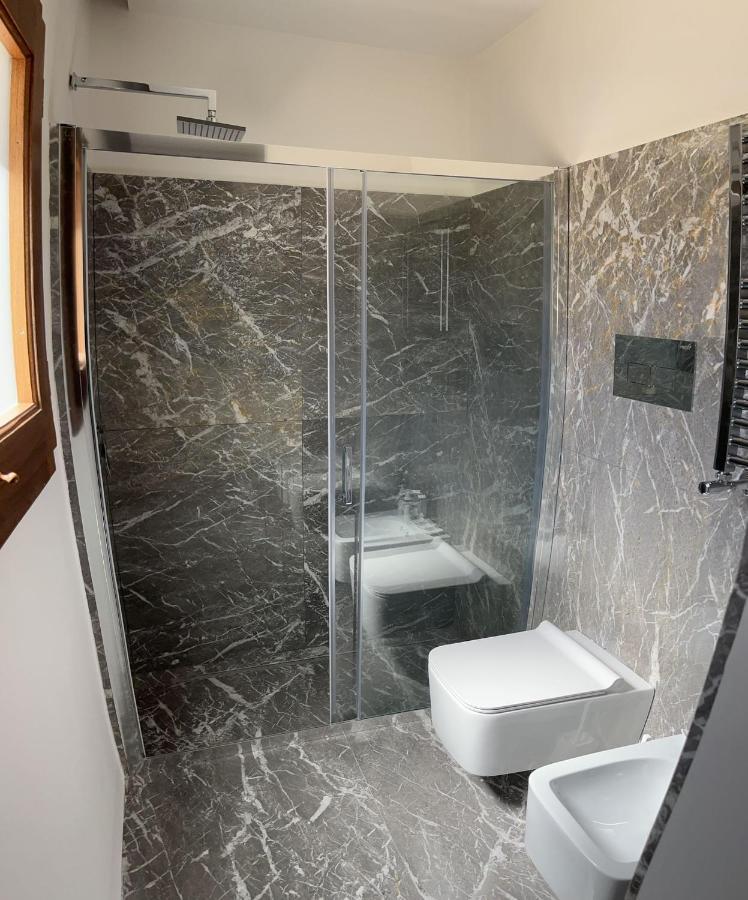 Palazzo Triolo - Dimora Di Charme Bed & Breakfast กอร์เลโอเน ภายนอก รูปภาพ