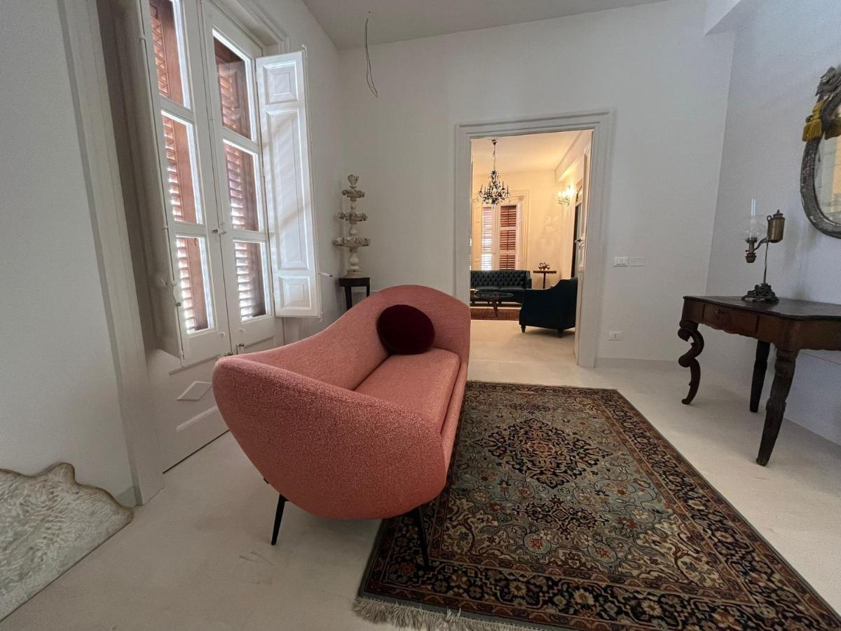 Palazzo Triolo - Dimora Di Charme Bed & Breakfast กอร์เลโอเน ภายนอก รูปภาพ